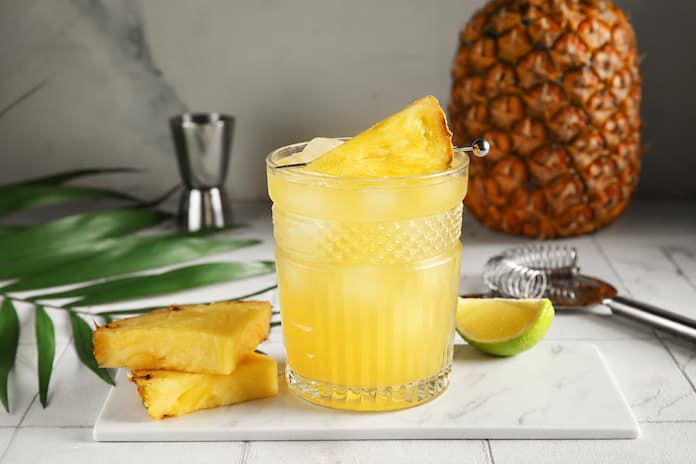 Ibiza 43 med Licor 43 og ananasjuice