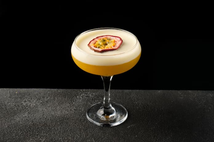 Pornstar 43 cocktail med passionsfrugt og Licor 43