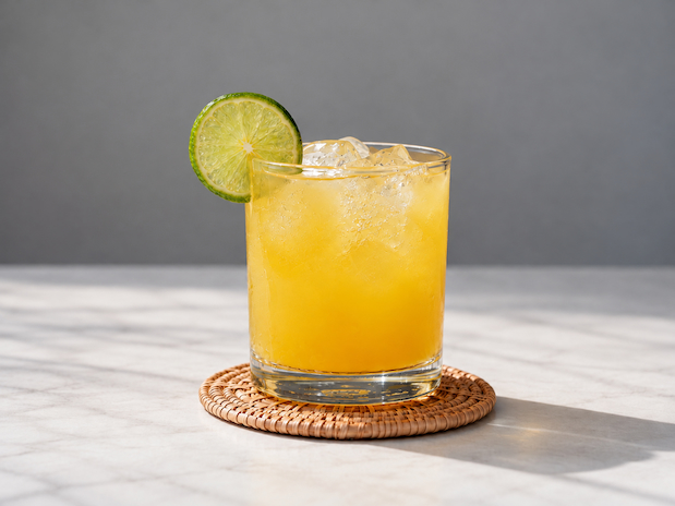 Pineapple Tequila - tropisk tequila cocktail med ananas og lime