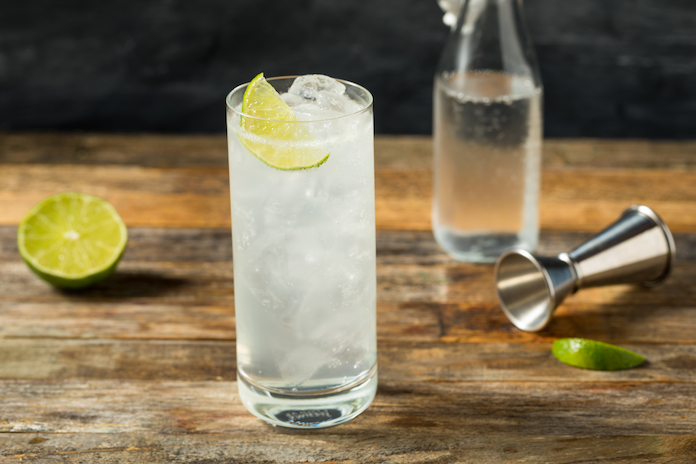 Ranch Water - nem tequila drink med lime og danskvand